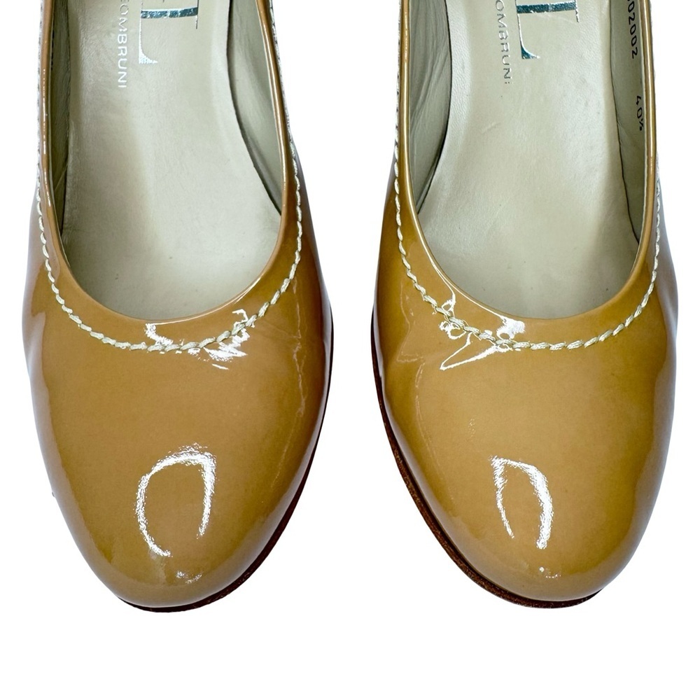 AGL Tan Patent Leather Pumps Heels Round Toe White Contrast Stitching Size 40.5 - Picture 5 of 12